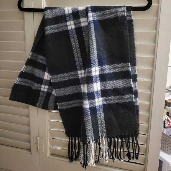 Navy and White Tartan Scarf Winter Unisex - Picture 1 of 3